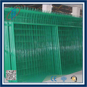 50 * 100mm Loch Draht Mesh Zaun für Boundary Wall Lieferant